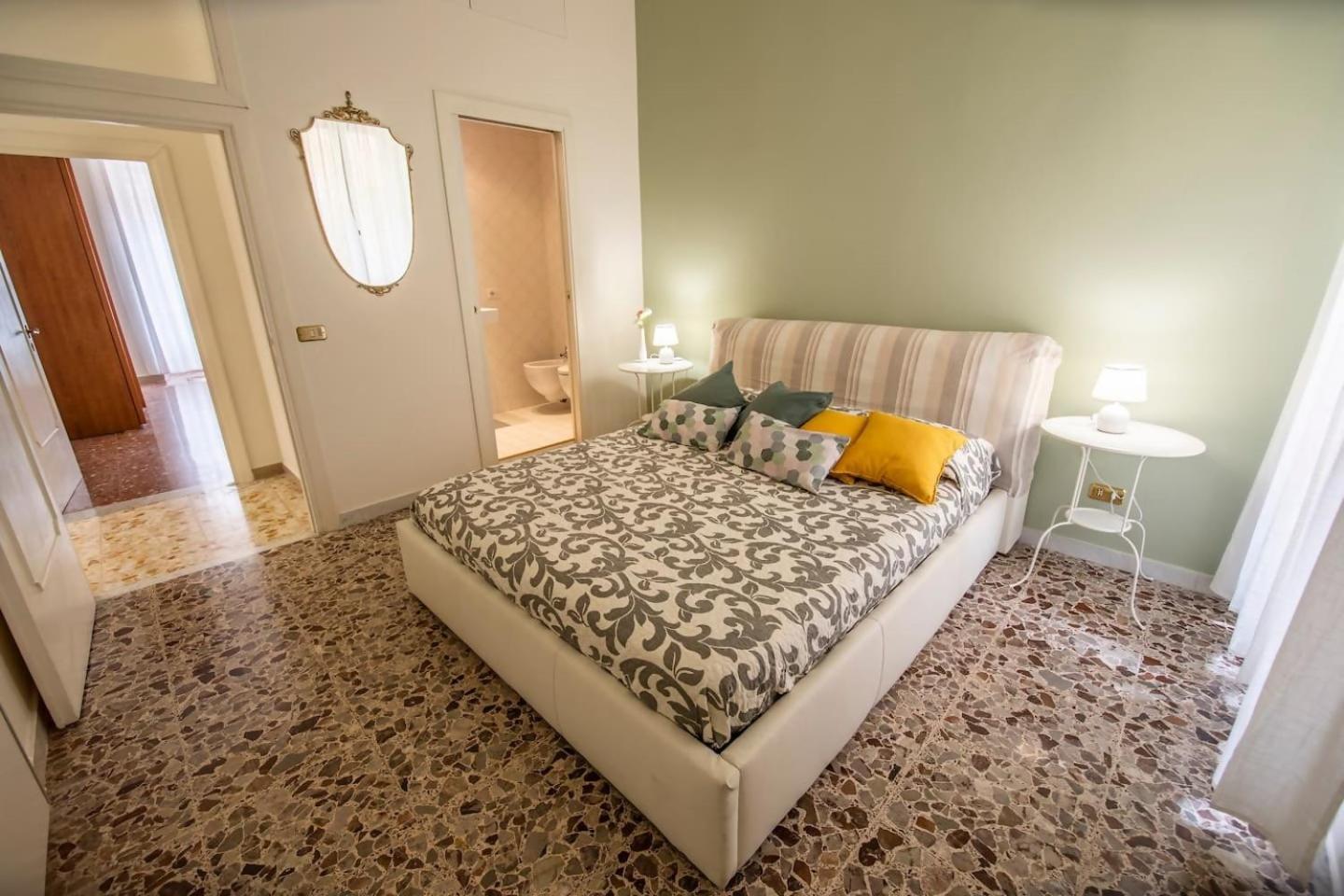Green Rose Appartamento Nel Cuore Di Roma Exterior photo
